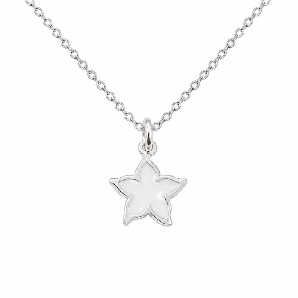 Collar estrella de 10 mm con esmalte blanco y cadena de plata 925