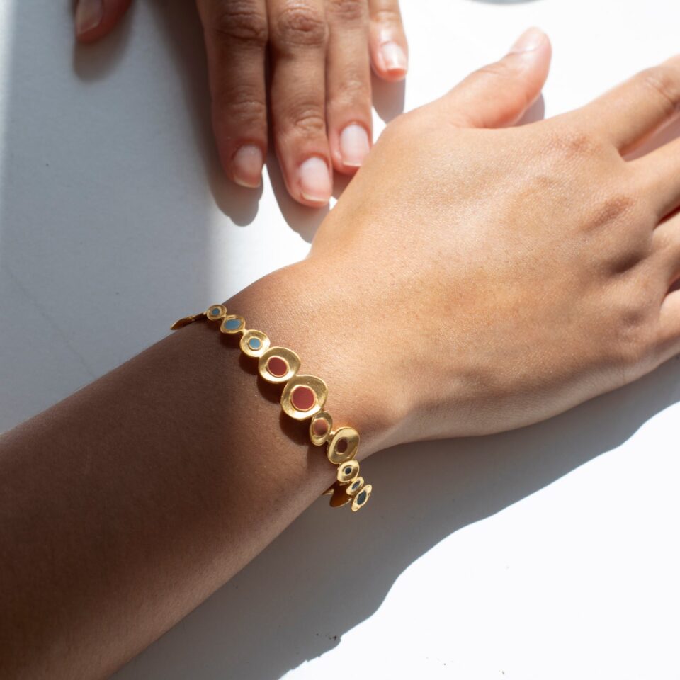 PULSERA DORADA FAVORITA COLORS