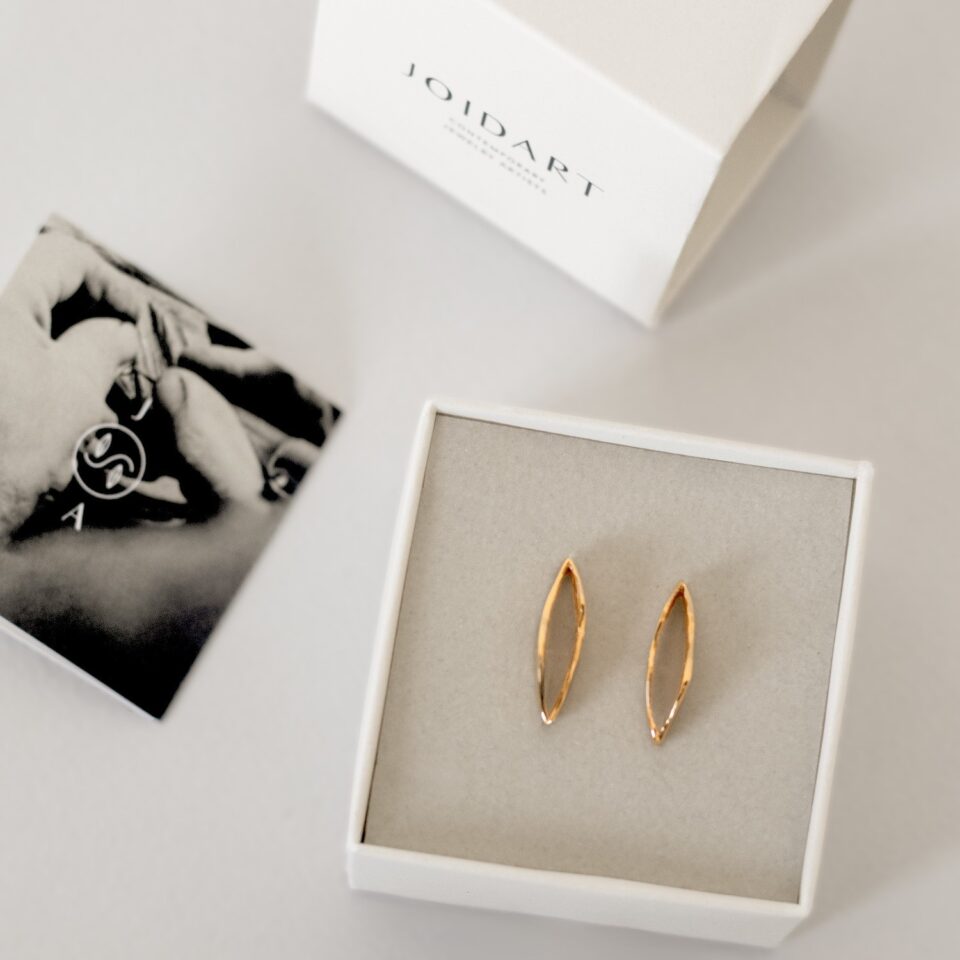 PENDIENTES DORADOS PEQUEÑOS ESTRAT