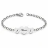 Pulsera tres corazones personalizada de plata con cadena de eslabones ovalados, fotografía de catálogo